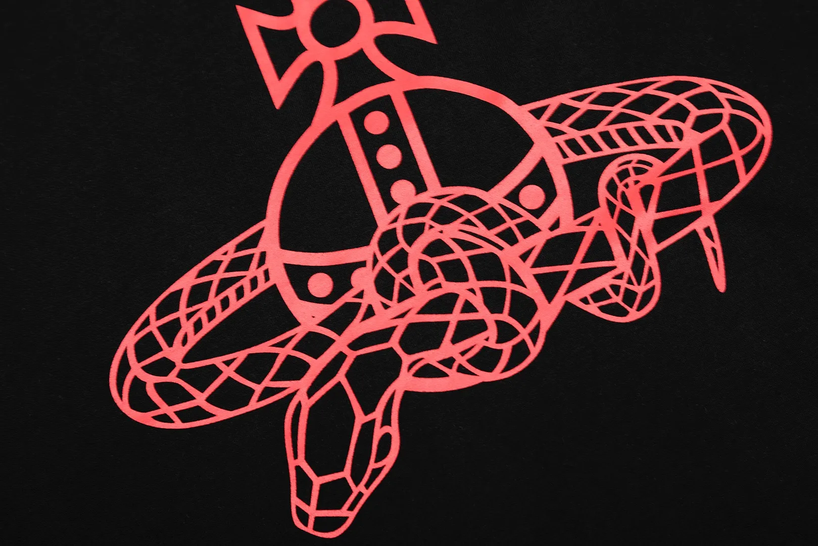 VIVI990# "Top hot style" vivienne west wood Western Wood Queen Mother Year of the Snake limited short sleeves 2025 top hot style 240g 32 count high-density double yarn pure cotton, comfortable fabric Size: XS-L Color: white red black red pink